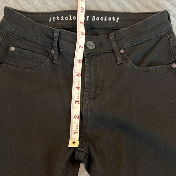 Articles of Society Sarah Skinny Jeans - Picture 3 of 10